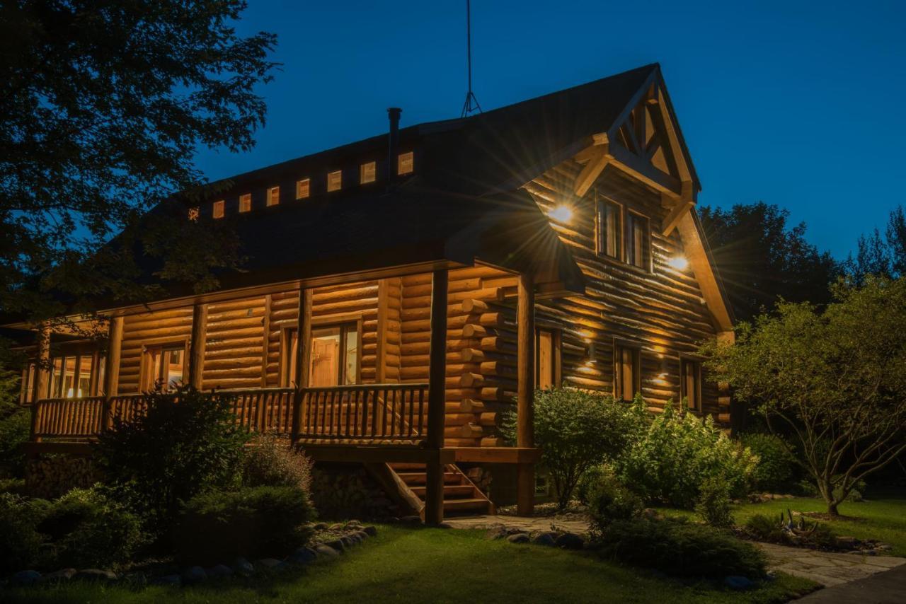 Black River Crossing Bed & Breakfast Bessemer Esterno foto